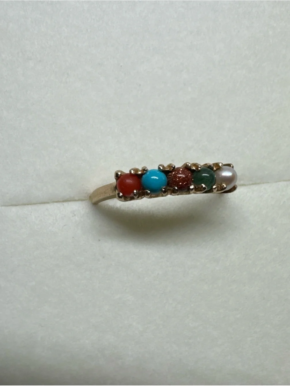 VTG BEAUTIFUL 10K YELLOW GOLD MULTI STONE TURQUOISE PEARL JADE RING SIZE 5.75